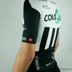 Aero Jersey - Fusion C3+ - Team Coloquick -Giordana Salg P1080422