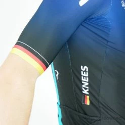 Castelli Aero Race 6 Short Sleeve Jersey - Team Sky - With Rider's Name 51 Castelli Aero Race 6 Short Sleeve Jersey - Team Sky - With Rider's Name -Giordana Salg P1150738 c8ff6603 0e40 4c3f 83bc bc8cb2f2102f