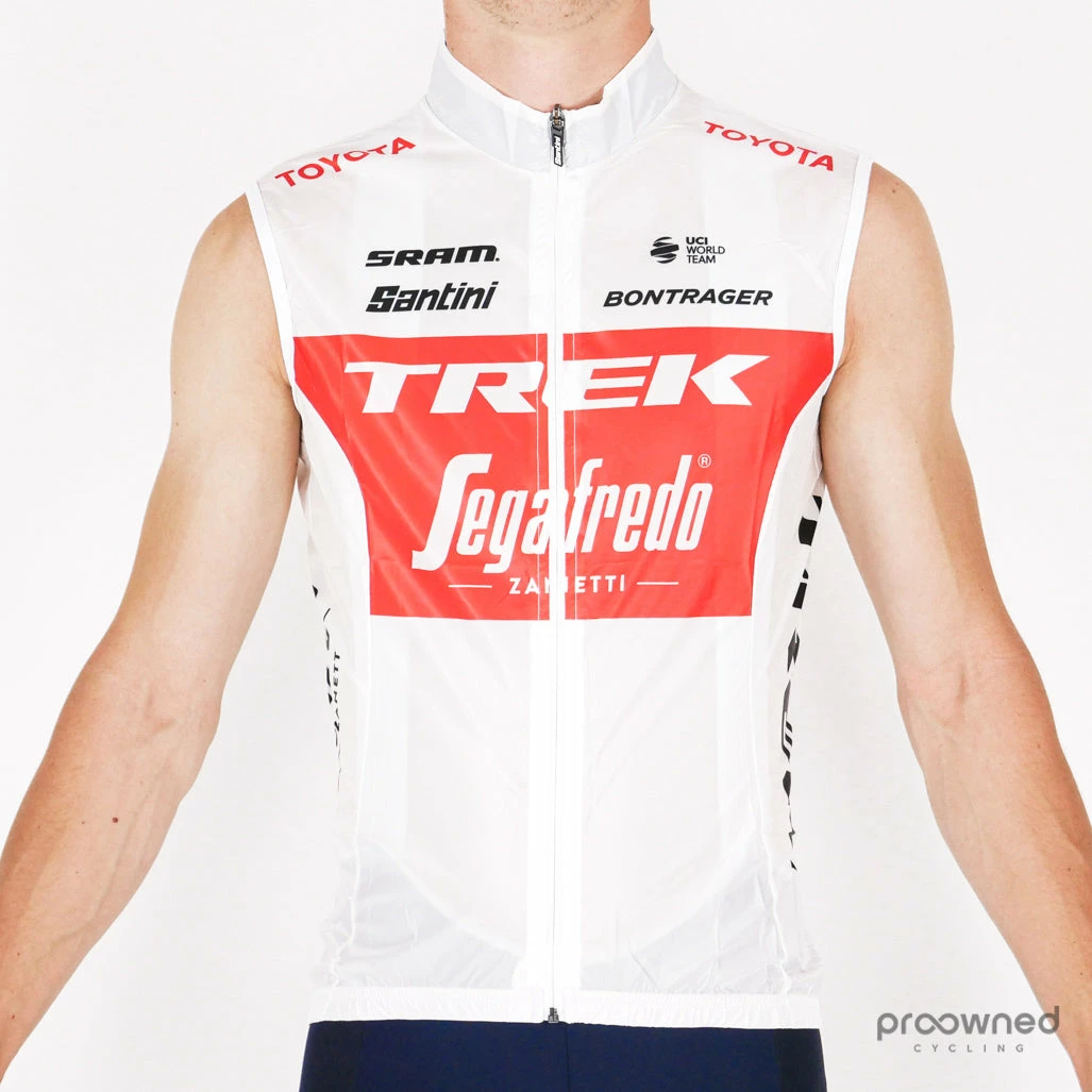 Santini Skin Light Wind Vest - Trek-Segafredo 3 Santini Skin Light Wind Vest - Trek-Segafredo