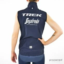 Santini Mercurio Rain Vest - Trek-Segafredo Women -Giordana Salg P1900852
